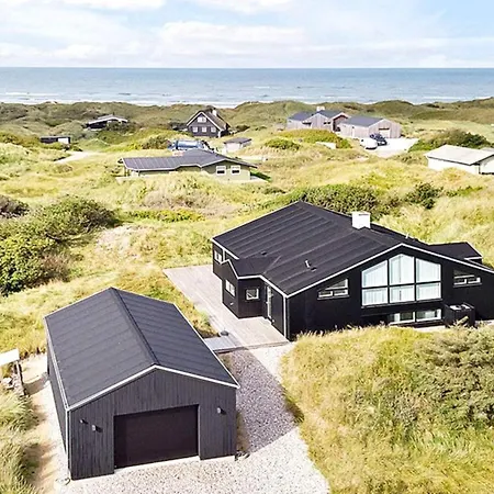 5 Star In Lokken-by Traum